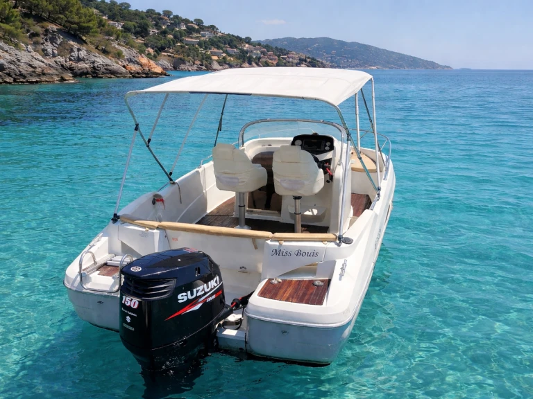 Charter a Bénéteau Flyer 650 Open in Nice on Samboat