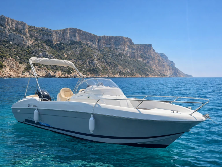 Hire Motorboat with or without skipper Bénéteau Nice