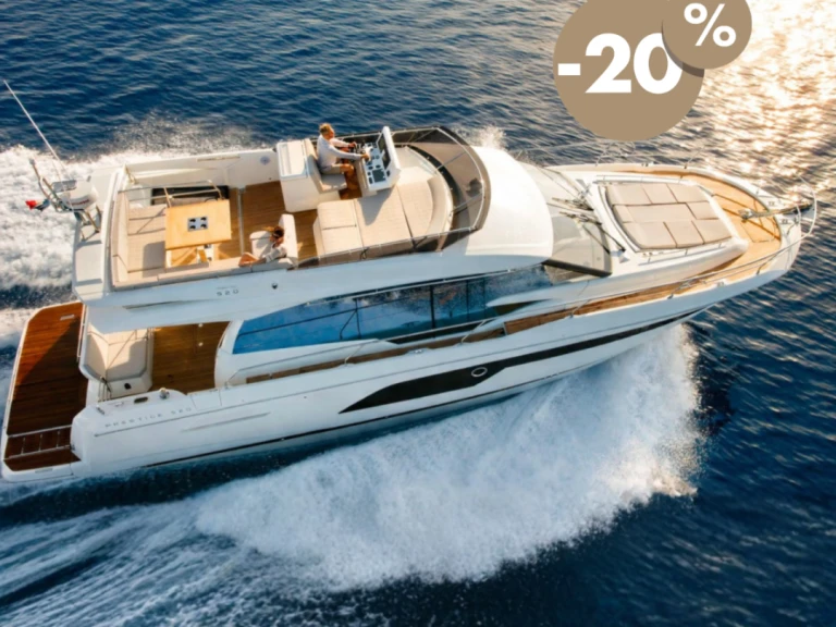 Motorboat hire in Beaulieu-sur-Mer - Prestige Yachts 520 Fly 