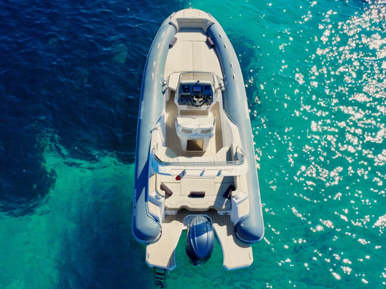 Hire RIB Salpa with a boat licence