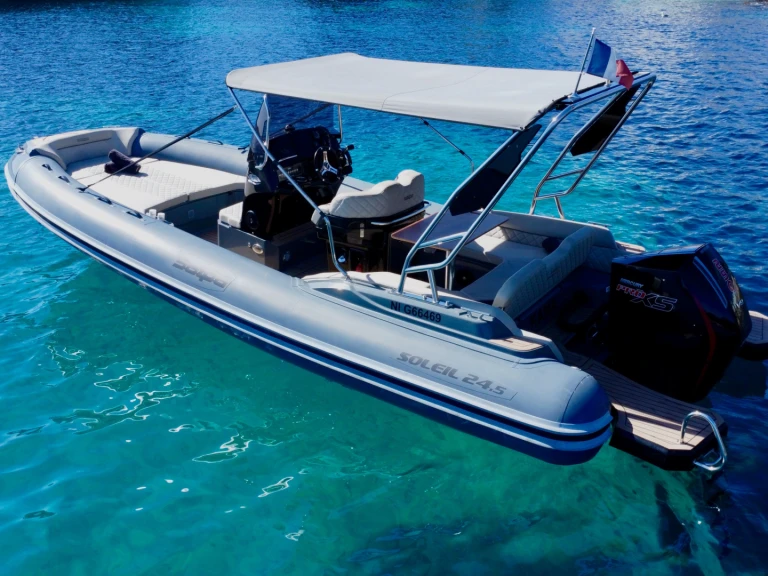 Hire RIB Salpa with a boat licence