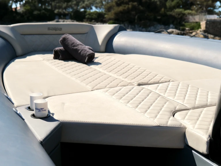 Yacht charter Juan-les-Pins - Salpa Salpa Soleil 24,5 on SamBoat