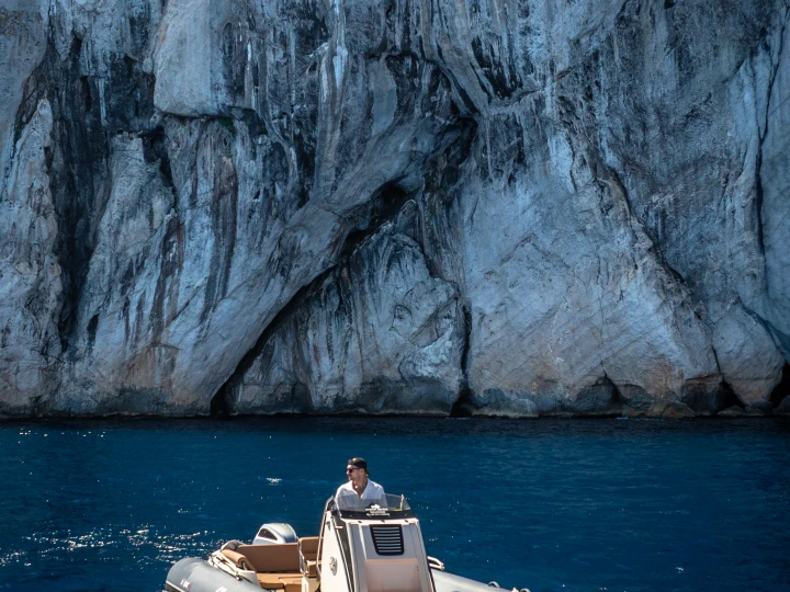 RIB hire in Porto Rotondo - Bwa Sport 26 GT