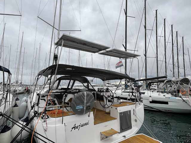 Hire a Bavaria Bavaria C46 Ocean - 4 cab. Biograd na Moru