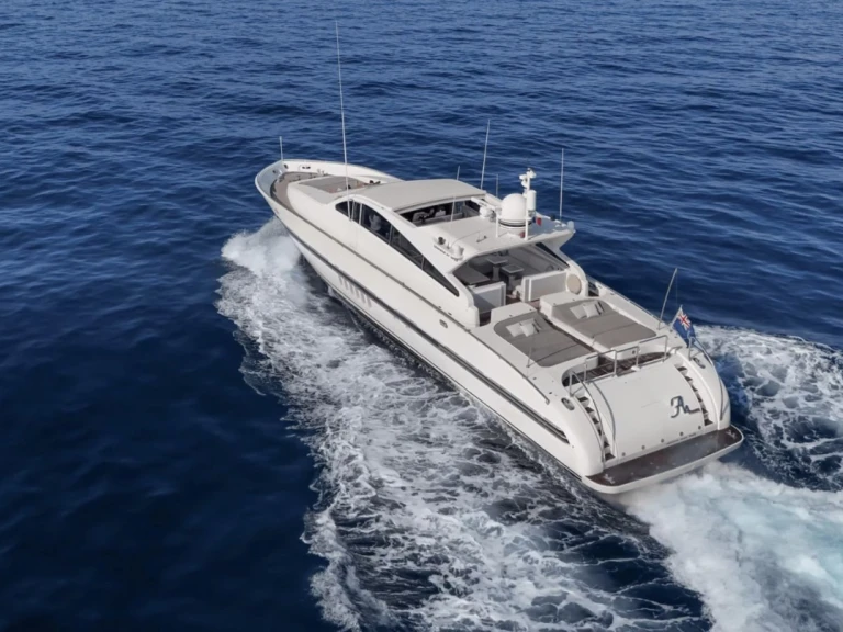 Hire a  Arno Leopard 27 (3 cab) Port Grimaud