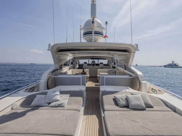 Luxury Yacht hire in Port Grimaud -  Arno Leopard 27 (3 cab)