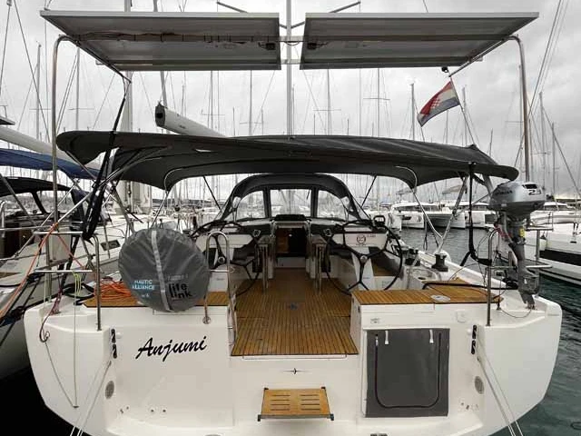 Sailboat hire in Biograd na Moru - Bavaria Bavaria C46 Ocean - 4 cab.