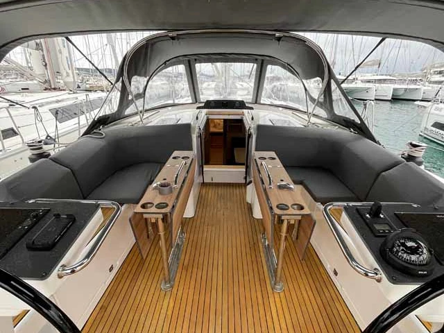 Hire Sailboat with or without skipper Bavaria Biograd na Moru