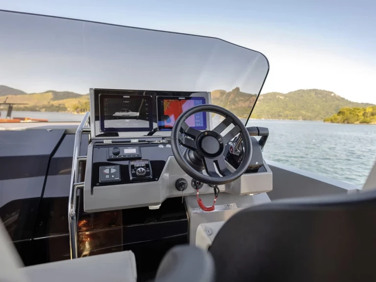 Charter a De Antonio D32 in Marina Botafoch on Samboat