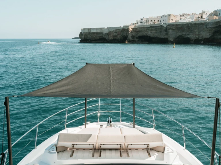 Yacht charter Polignano a Mare - Azimut Azimut 53 Fly on SamBoat