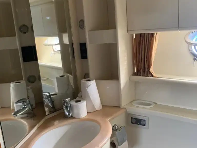 Charter a Custom Made in Kemer İlçesi on Samboat