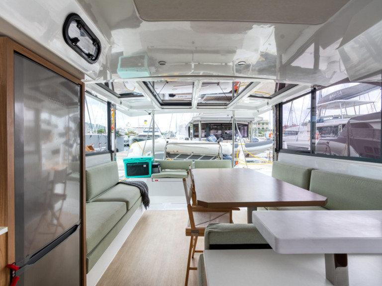 Catamaran hire in Tortola - Bali Bali 4.0