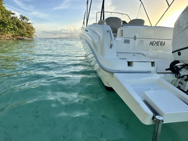 Yacht hire Le Gosier cheap Pacific Craft 670 Open