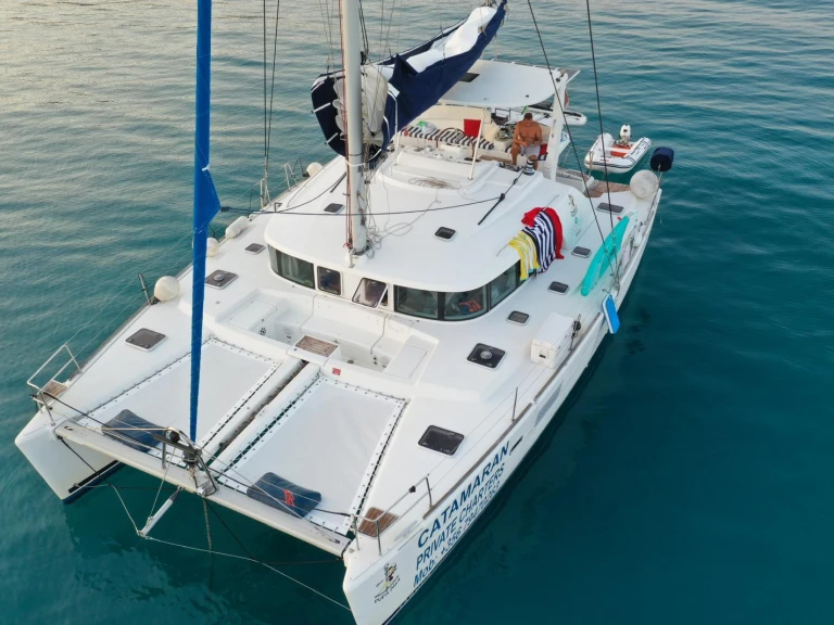 Catamaran hire in Tas-Sliema - Lagoon Lagoon 440