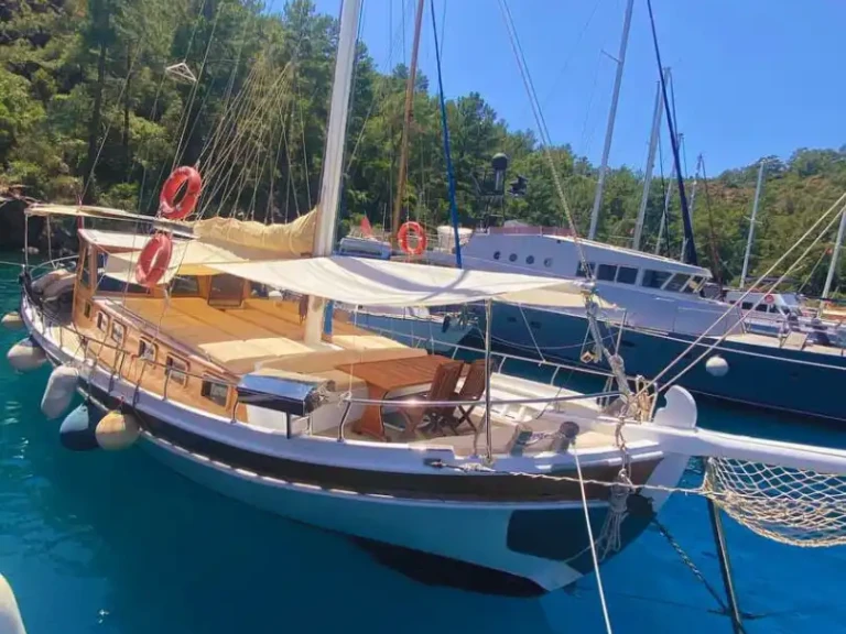 Charter a Custom Made in Göcek on Samboat