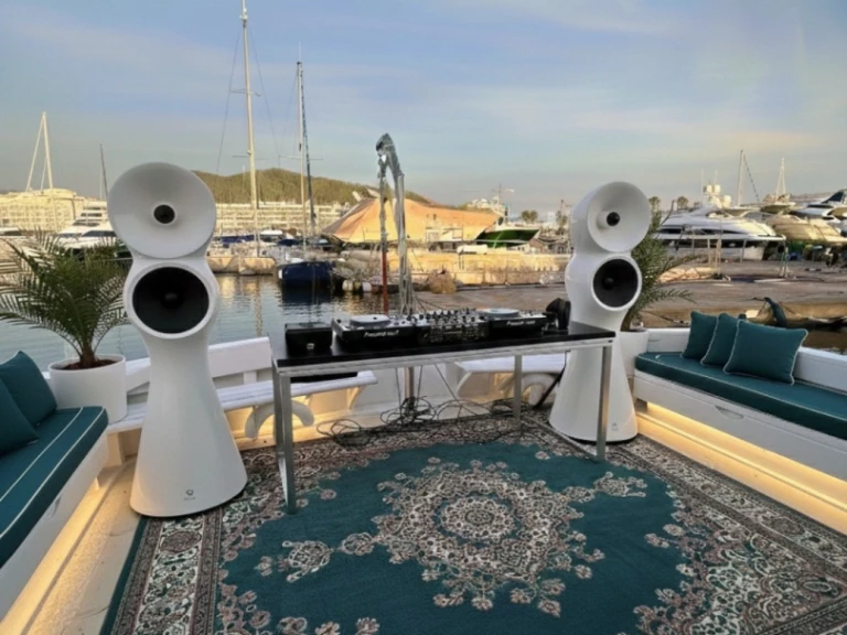 Hire Motorboat with or without skipper Le Boat Ibiza Town