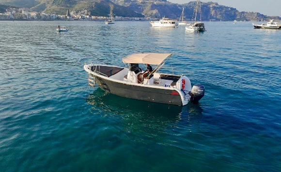 Hire Motorboat with or without skipper Lever Isola Bella