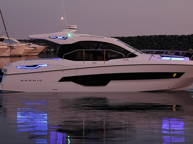 Hire a Karnic s37x Biograd na Moru