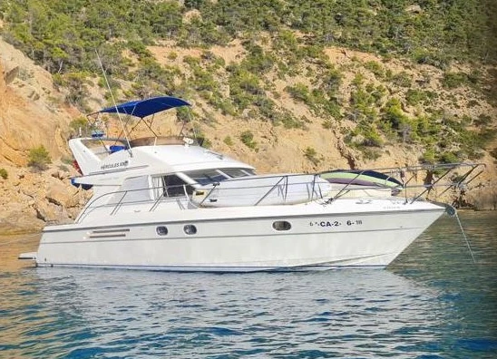 Yacht charter Port d'Andratx - Princess Princess 368 on SamBoat