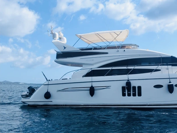 Hire Luxury Yacht with or without skipper Princess Portisco