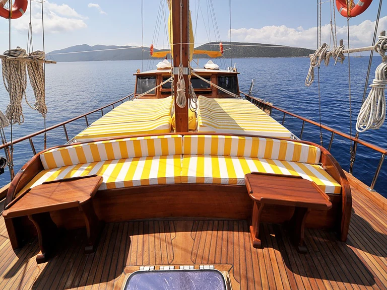 Yacht hire Bodrum cheap Nikola