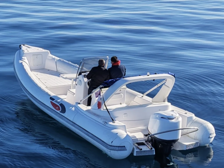 Yacht charter Mandelieu-la-Napoule - Selva Selva D800 on SamBoat