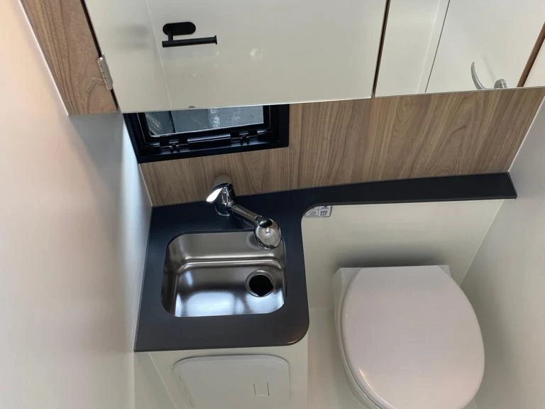 Yacht hire Fleesensee cheap Futura 40 Grand Horizon