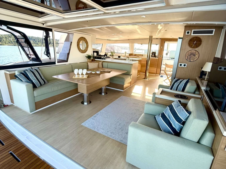 Hire Luxury Yacht with or without skipper Bali Ibiza