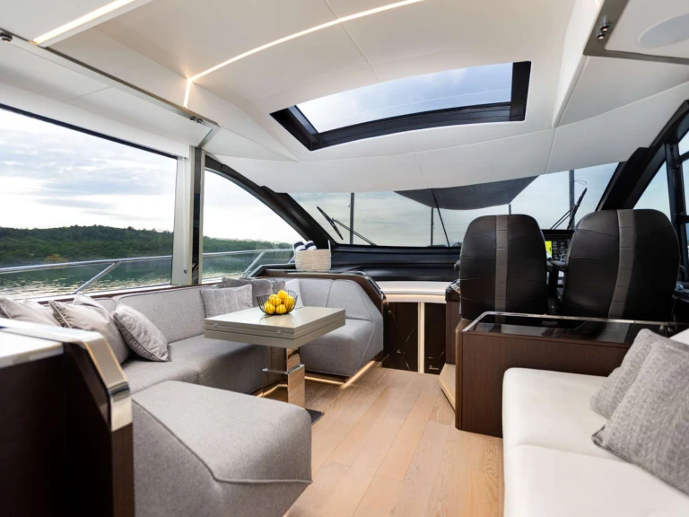 Hire a Sunseeker X2 Novi Vinodolski