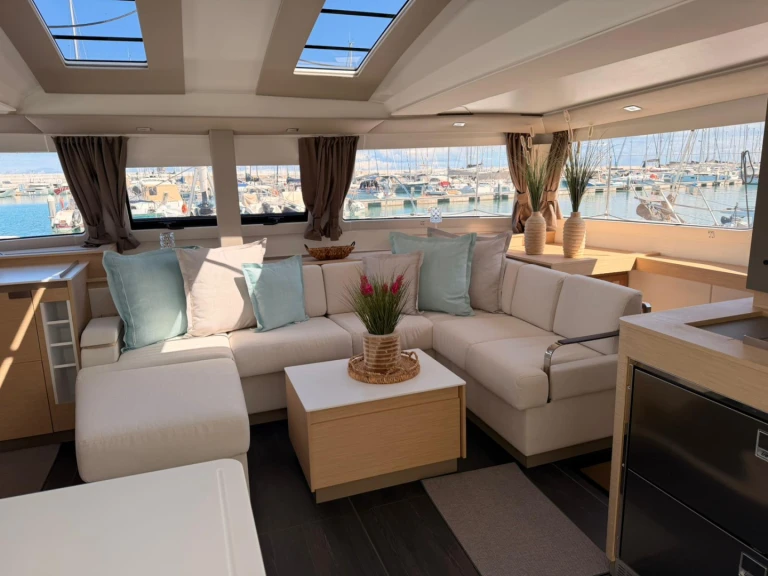 Hire Catamaran with or without skipper Fountaine Pajot Capo d'Orlando