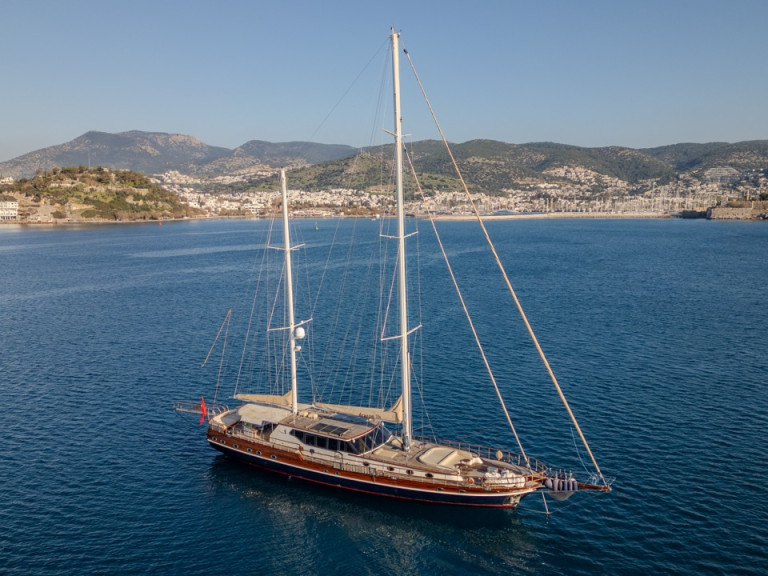Yacht hire Bodrum cheap Dragon fly