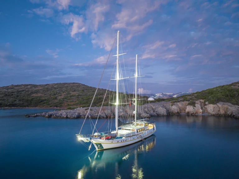 Hire Sailboat with or without skipper Custom Made Bodrum