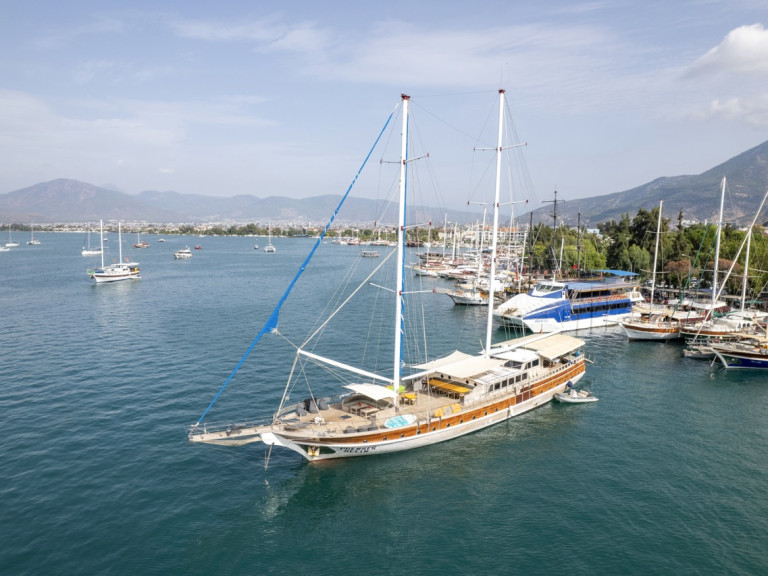 Hire Sailboat with or without skipper Unknown Fethiye