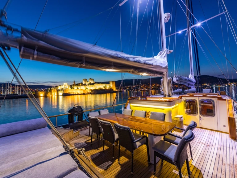 Sailboat hire in Bodrum - Custom Made Dea Del Mare
