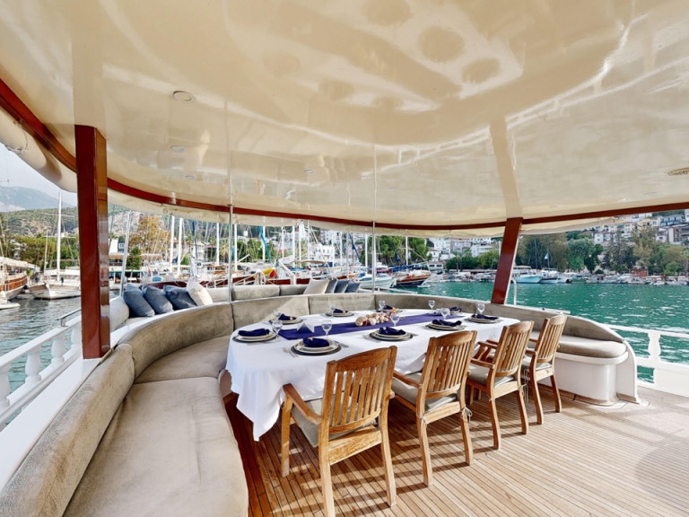 Yacht hire Fethiye cheap Diamond Lila