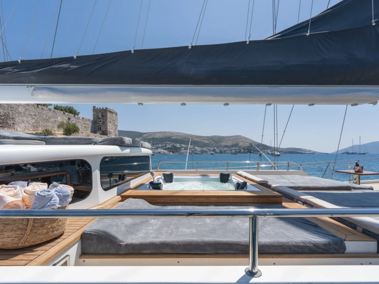 Hire Sailboat with or without skipper Custom Made Bodrum