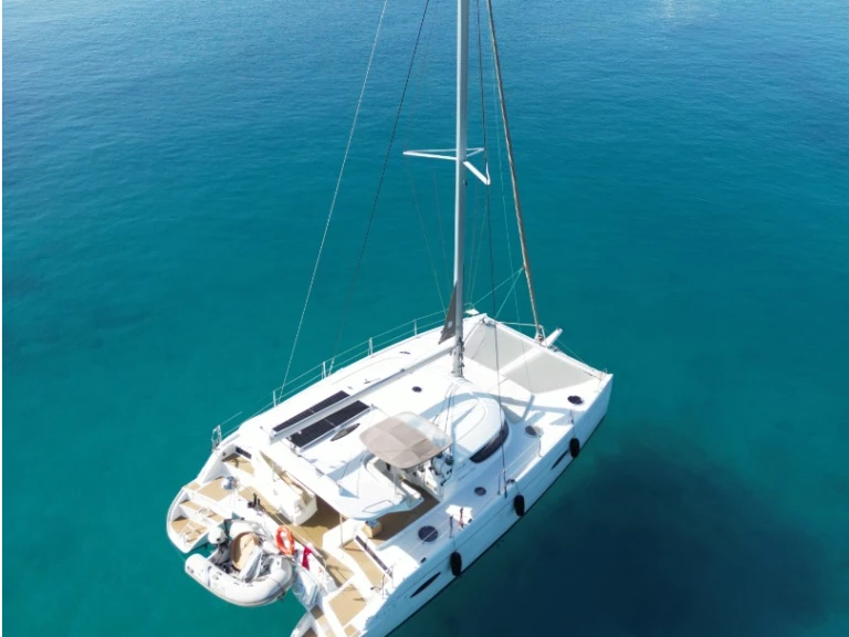 Catamaran hire in Milta Bodrum marina - Fountaine Pajot Lipari 41