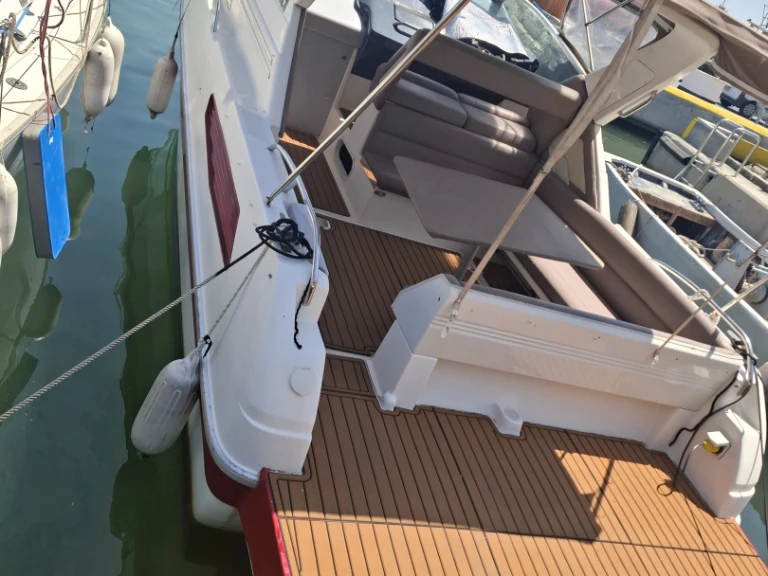 Motorboat hire in Valencia - Gobbi Gobbi 27 Cabin