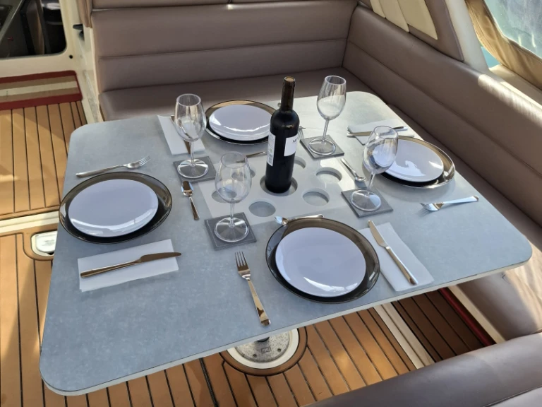 Motorboat to hire Valencia at the best price