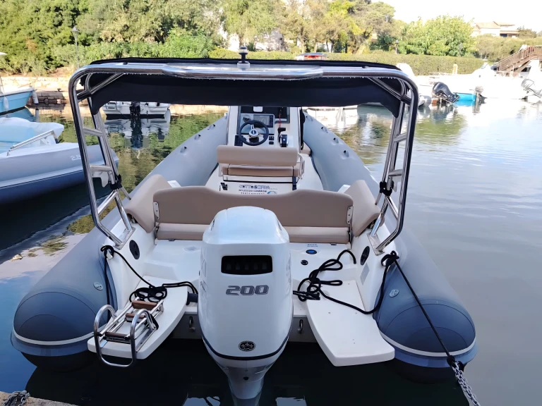 Yacht hire Olbia cheap Sport 22 GTO