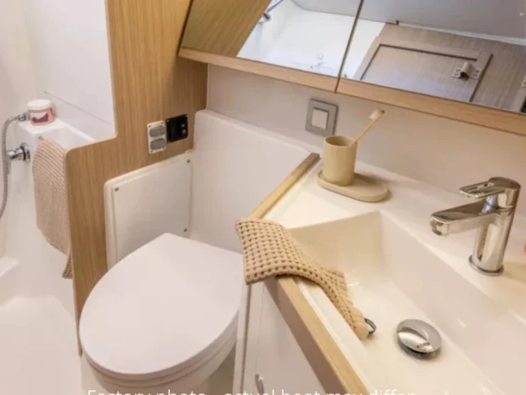 Hire Sailboat Bénéteau with a boat licence