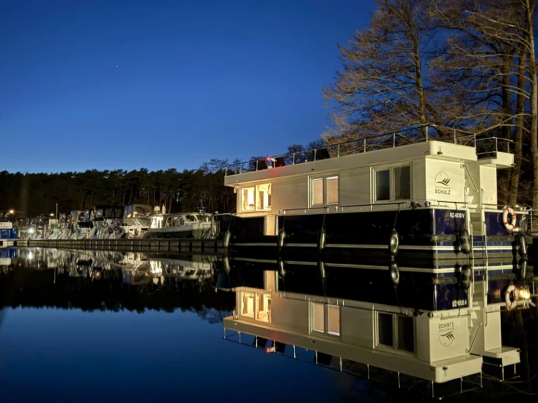 Yacht hire Waren (Müritz) cheap Yachtsuite