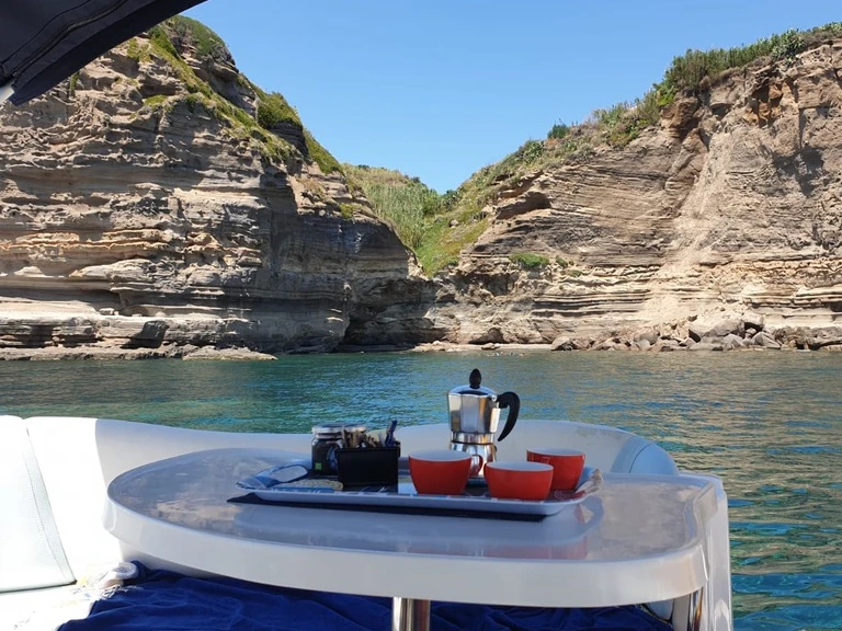 Yacht charter Santa Marinella - Gobbi Gobbi 265 SC on SamBoat