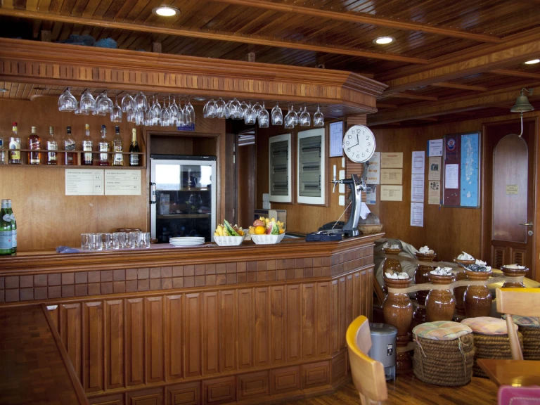 Yacht charter Hulhumale -  Conte Max on SamBoat