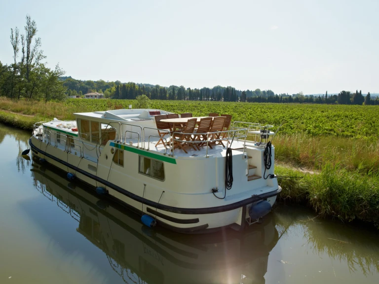 Yacht hire Montesquieu-Lauragais cheap Pénichette 1500 FB