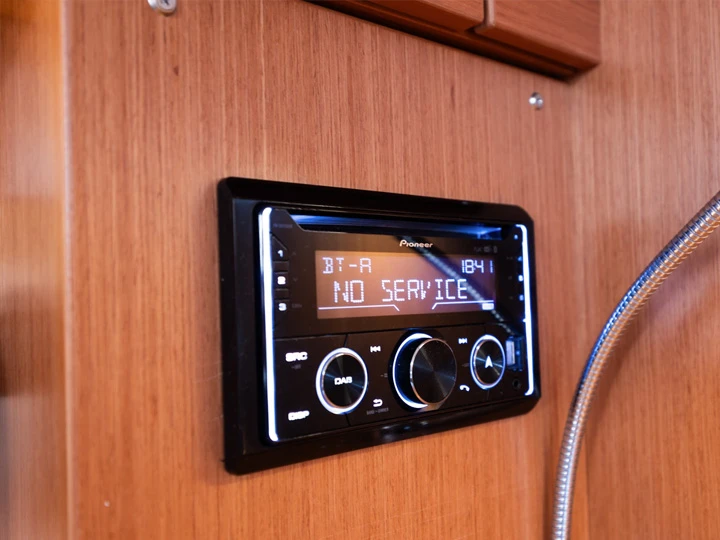 Yacht hire Kiáto cheap Bavaria C42