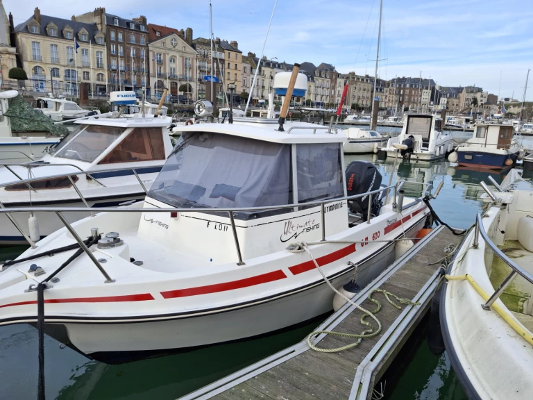 Yacht hire Dieppe cheap GM 620