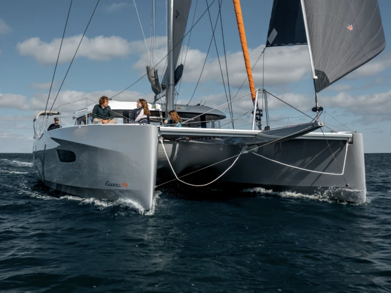 Yacht charter Tal-Pietà - Excess Excess 14 on SamBoat