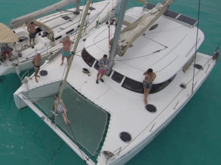 Catamaran to hire Porto Montenegro at the best price