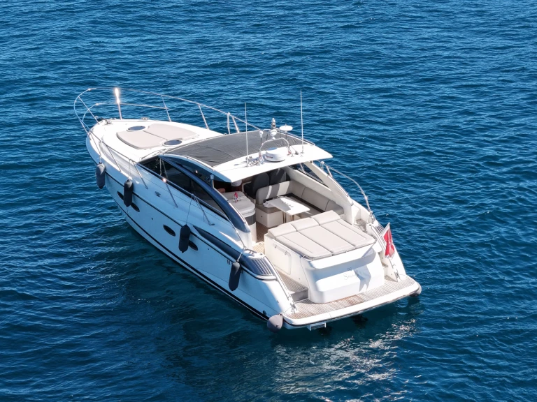 Hire a Princess Princess V42 Villeneuve-Loubet